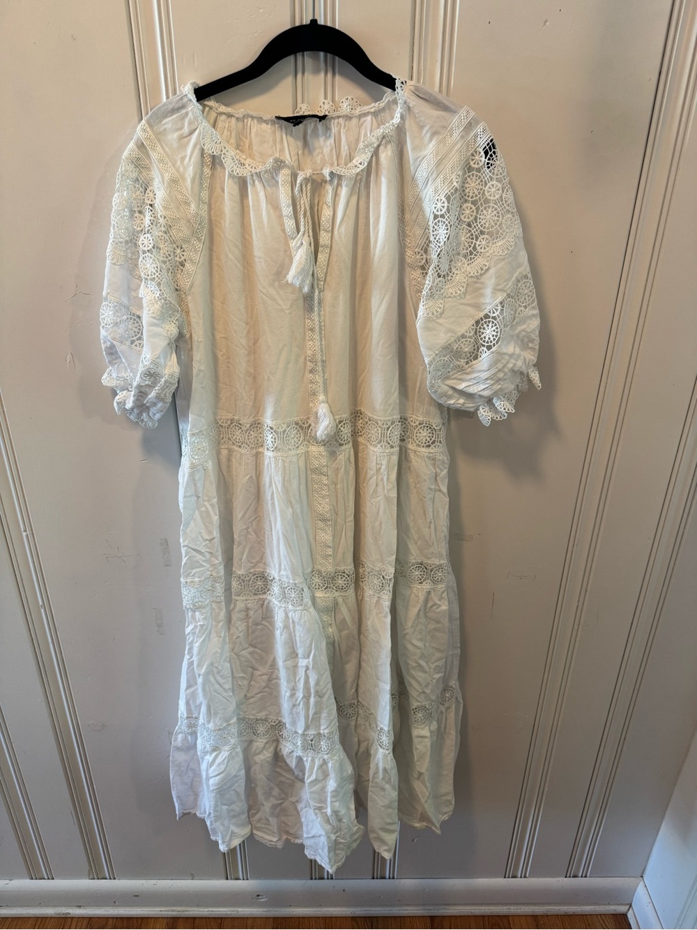 En Saison White Lace-Trim Maxi Dress